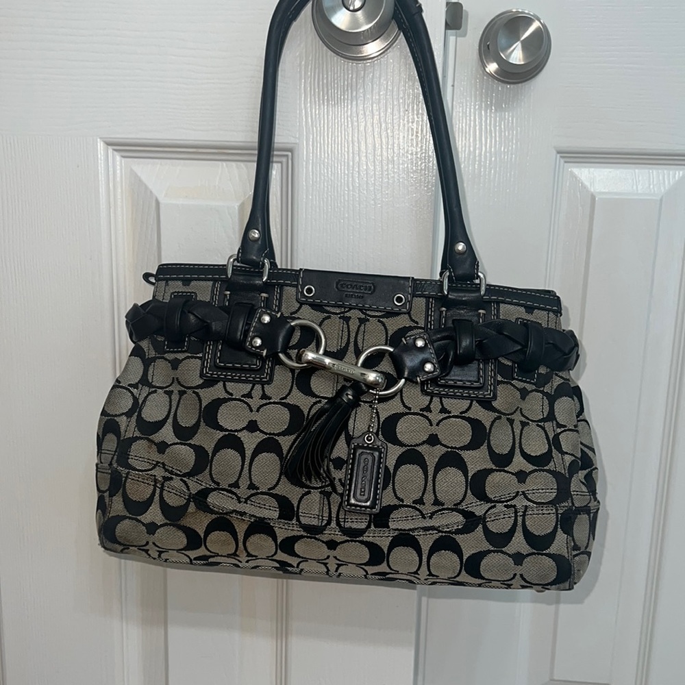 Coach Hampton Signature Carryall Tote bag